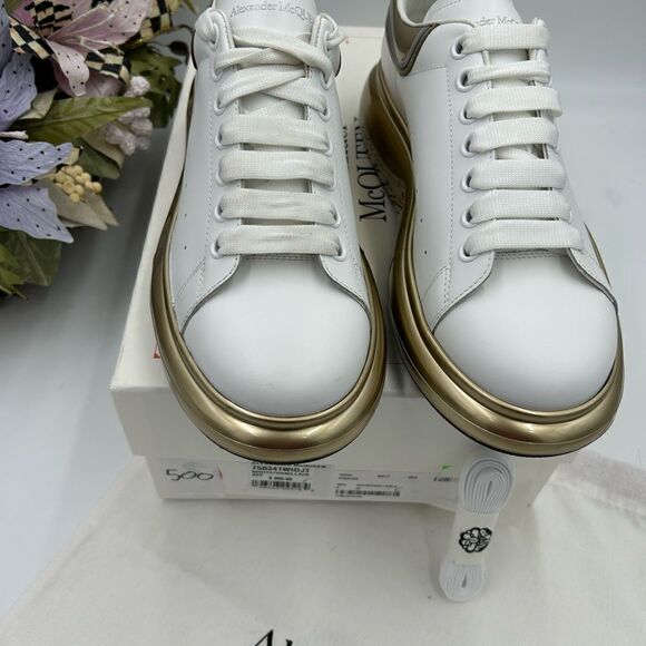 Men’s Alexander McQueen chunky oversized, leather metallic sneakers size 42 - Picture 3 of 8